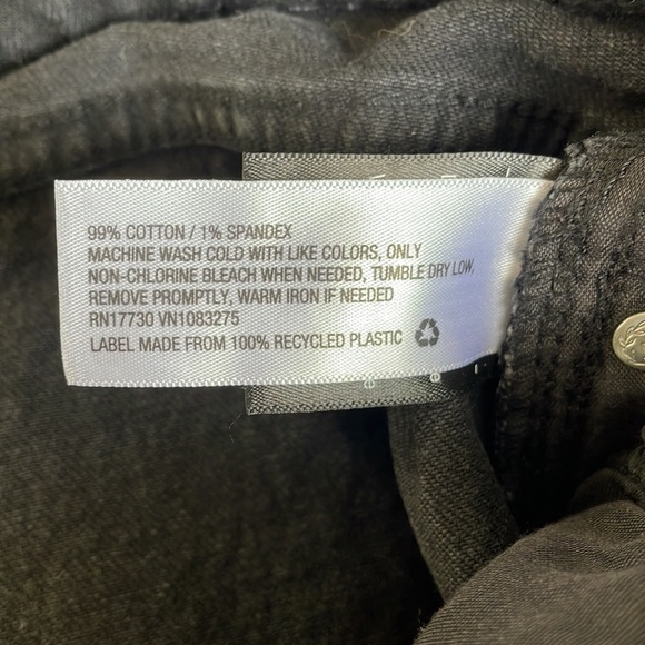 Universal Threads Black High Rise Bootcut Jeans - Picture 6 of 7